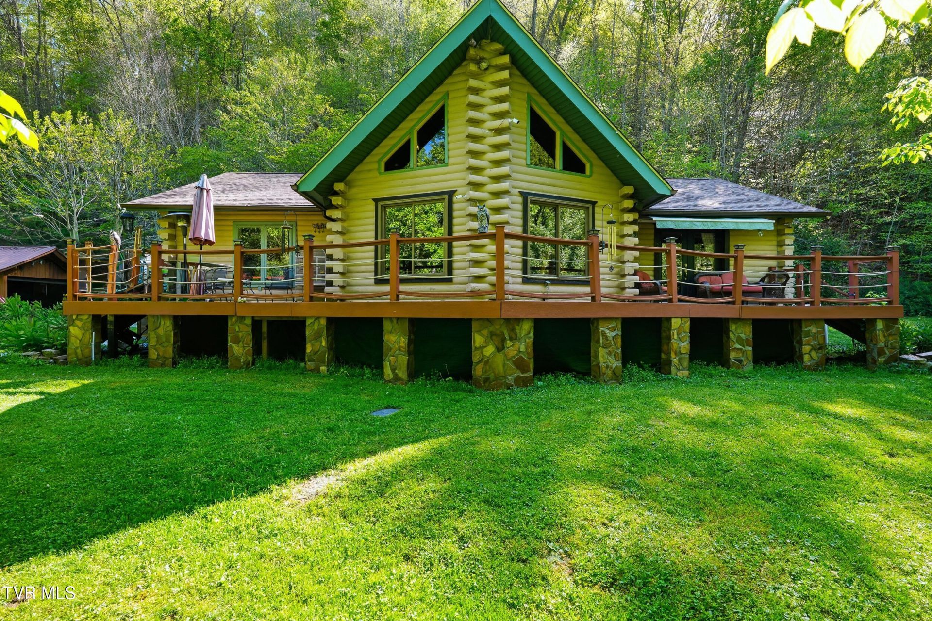 2235 Wampler Hollow Road, Big Stone Gap, VA 24219 Main Photo