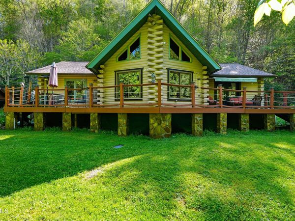 Big Stone Gap, VA 24219