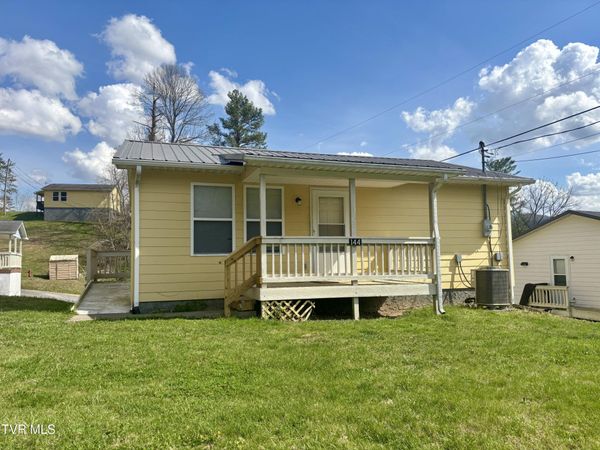 144 Kitty Cole Lane, Dungannon, VA 24245