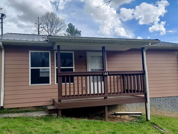 148 Kitty Cole Lane, Dungannon, VA 24245