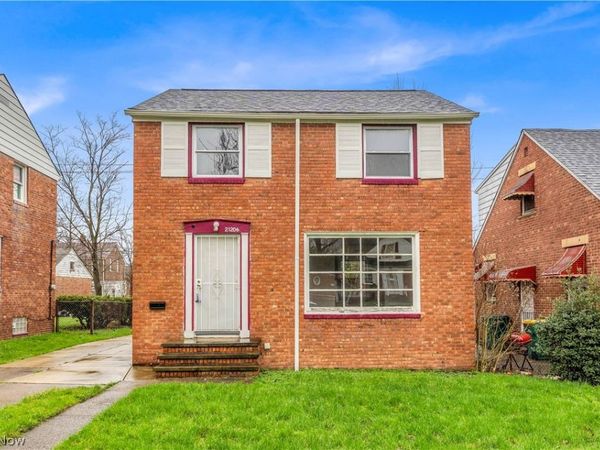 21206 Hillgrove Avenue , Maple Heights, OH 44137