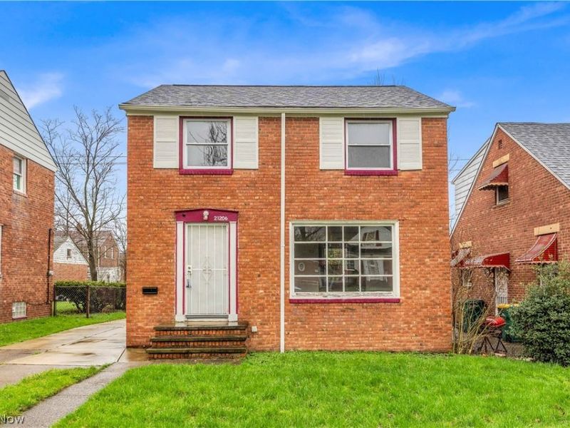 21206 Hillgrove Avenue , Maple Heights, OH 44137 Photo 1