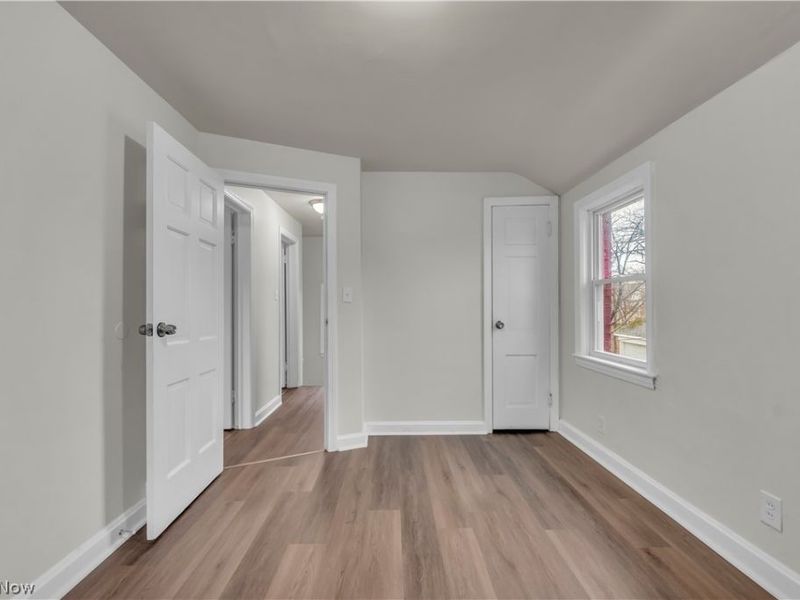 21206 Hillgrove Avenue , Maple Heights, OH 44137 Photo 13