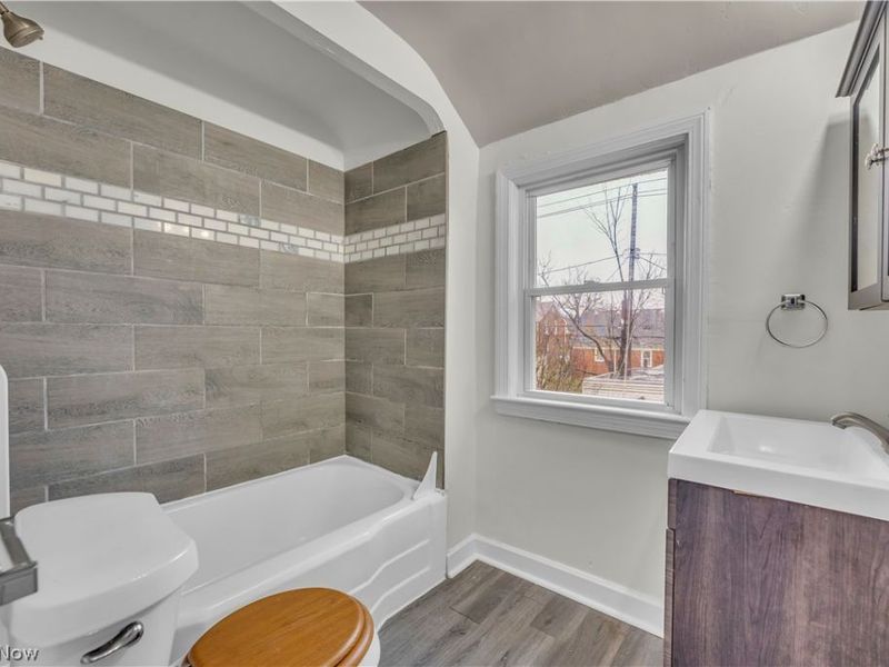 21206 Hillgrove Avenue , Maple Heights, OH 44137 Photo 19