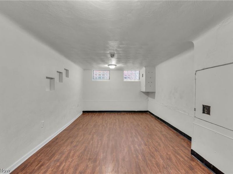 21206 Hillgrove Avenue , Maple Heights, OH 44137 Photo 22