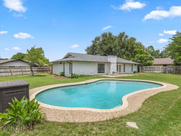 1105 Spring Breeze CV , Round Rock, TX 78664