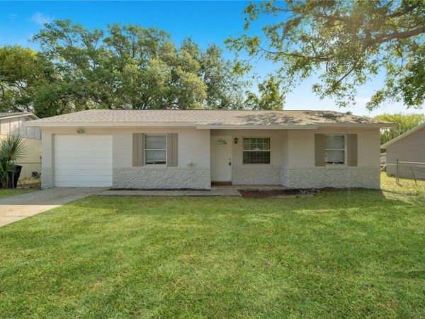 2853 SANFORD AVENUE , SANFORD, FL 32773