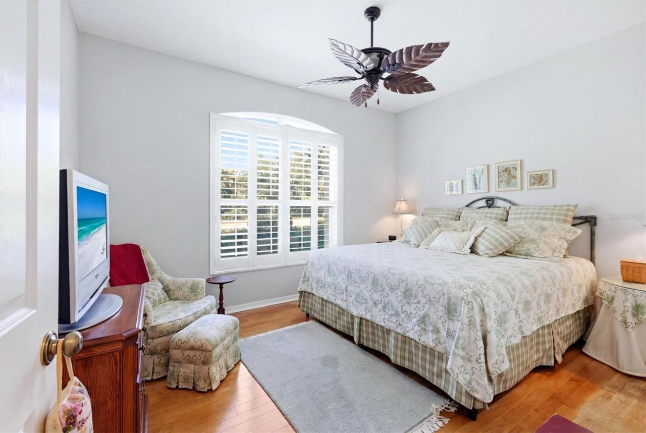 8025 Hampton Court, University Park, FL 34201 Photo
