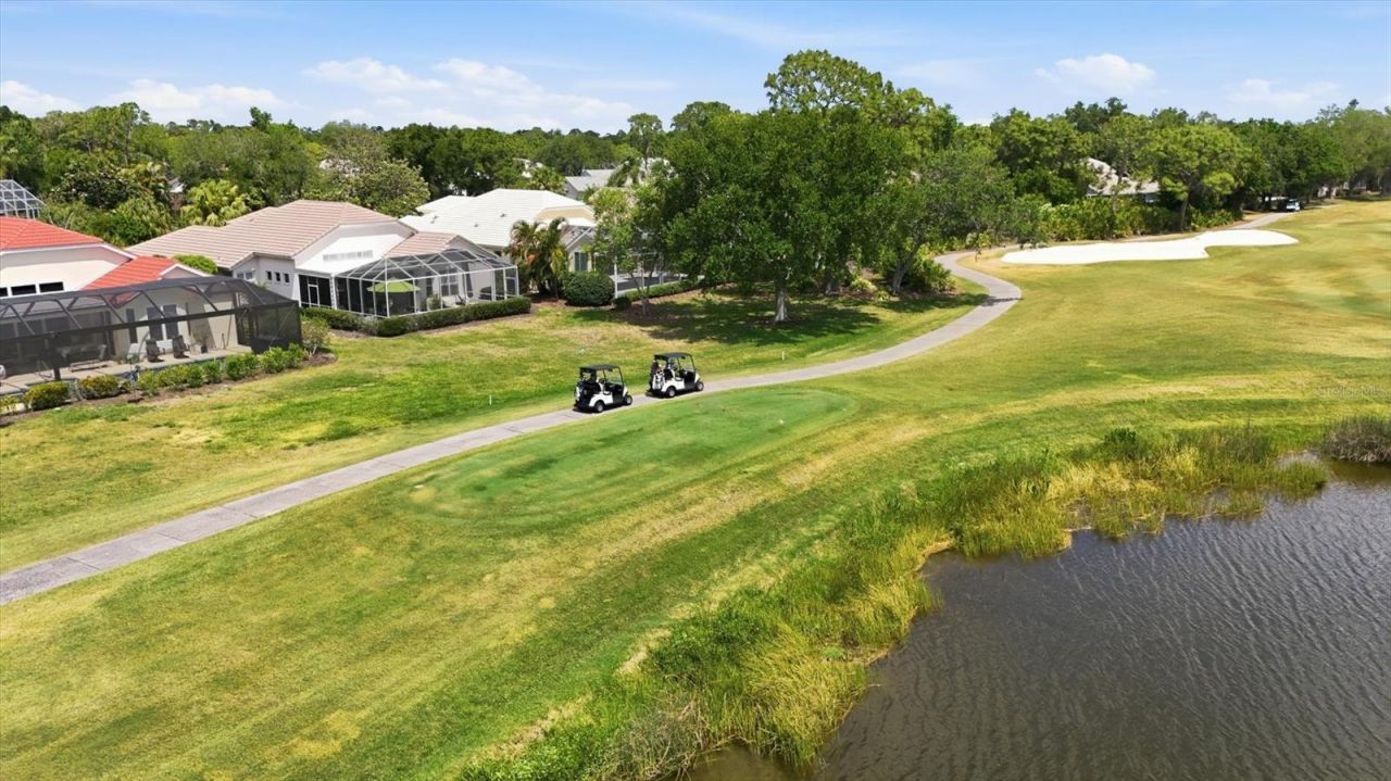 8025 Hampton Court, University Park, FL 34201 Photo