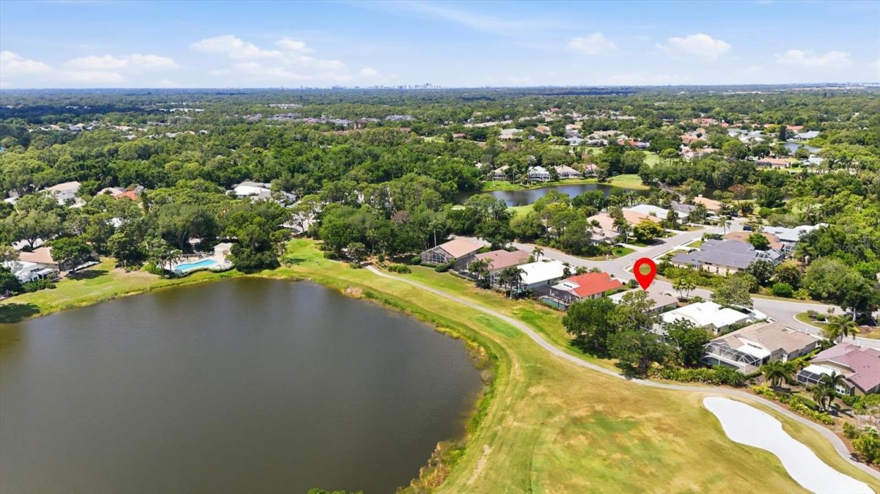 8025 Hampton Court, University Park, FL 34201 Photo