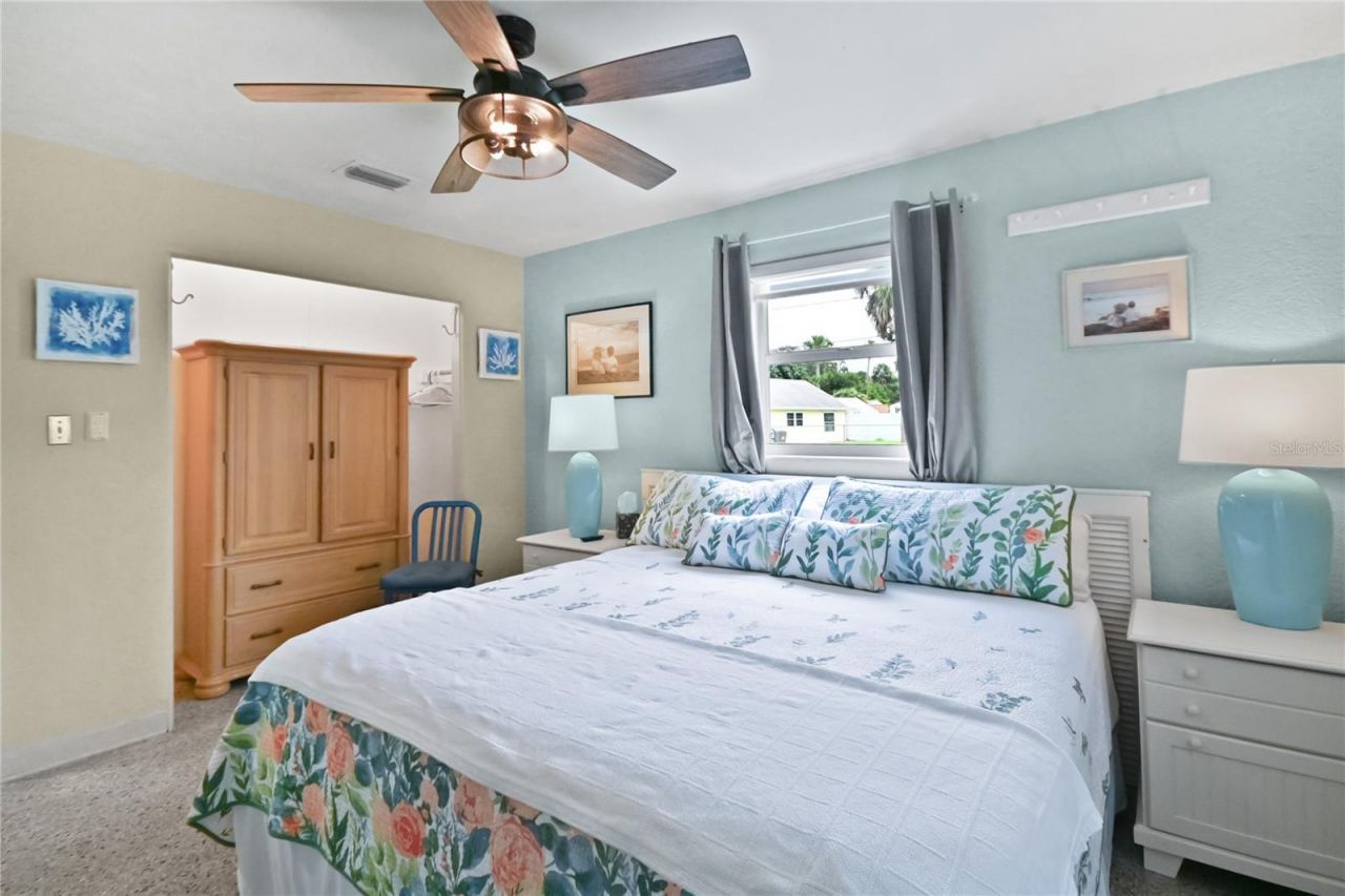 121 E Yelkca Terrace , Edgewater, FL 32132 Photo