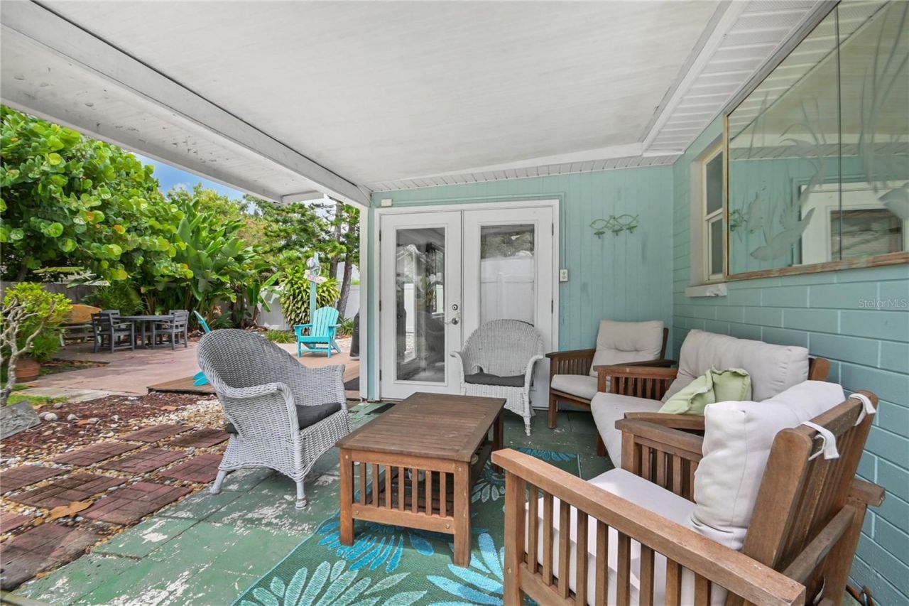 121 E Yelkca Terrace , Edgewater, FL 32132 Photo