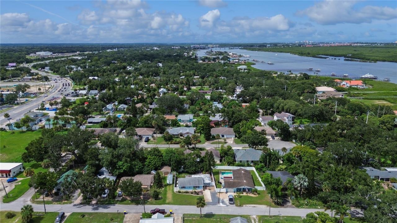 121 E Yelkca Terrace , Edgewater, FL 32132 Photo