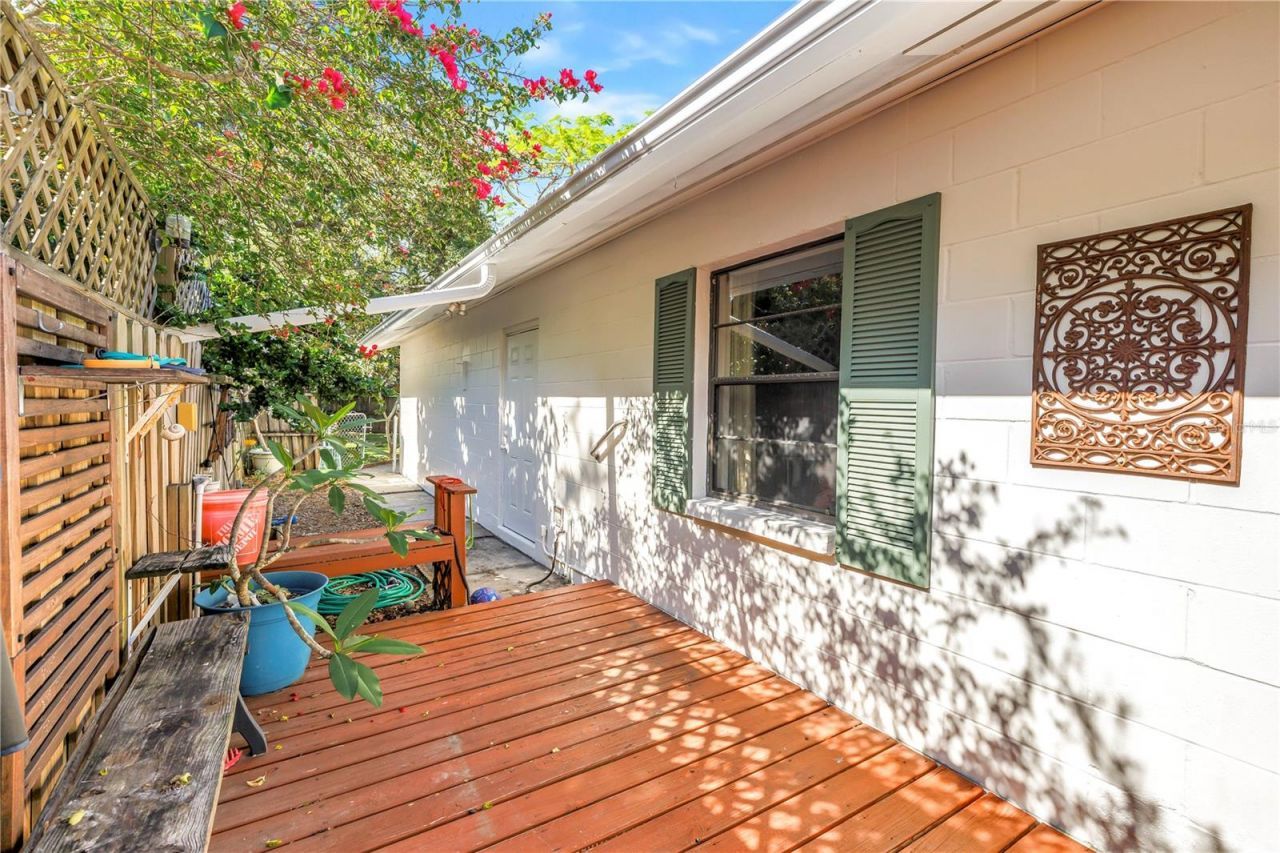 216 16th Avenue Se, Saint Petersburg, FL 33701 Photo