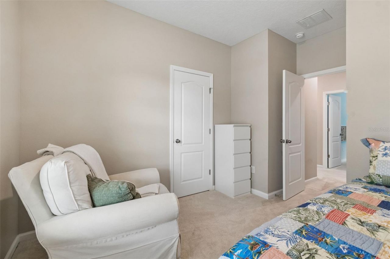 16156 Blossom Lake Drive, Jacksonville, FL 32218 Photo