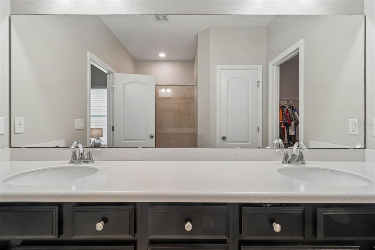 16156 Blossom Lake Drive, Jacksonville, FL 32218 Photo