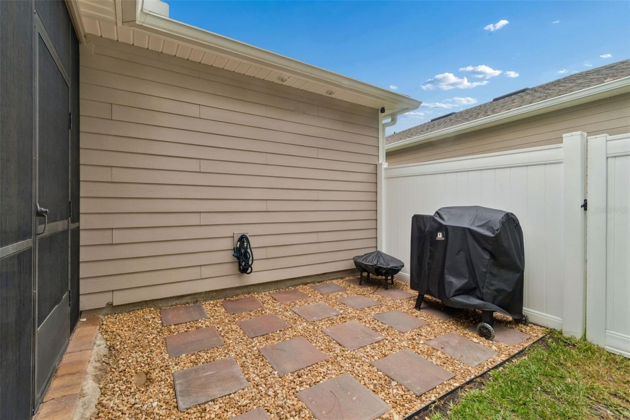 16156 Blossom Lake Drive, Jacksonville, FL 32218 Photo