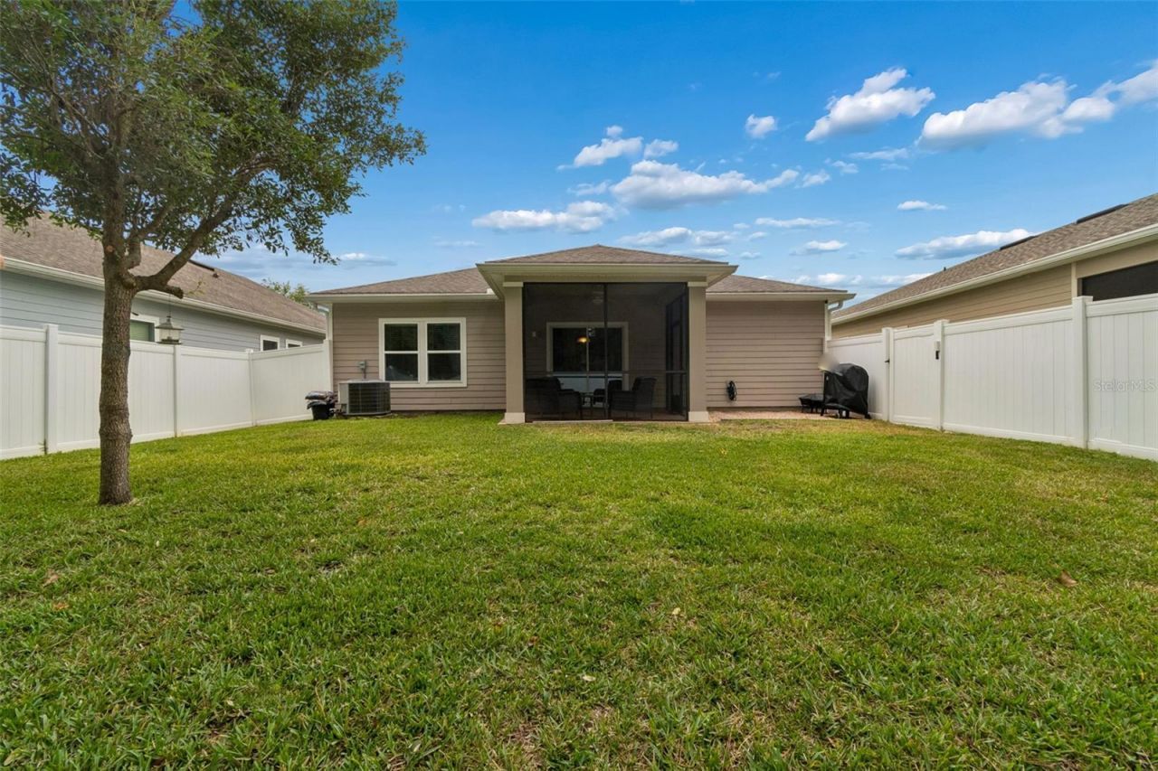 16156 Blossom Lake Drive, Jacksonville, FL 32218 Photo