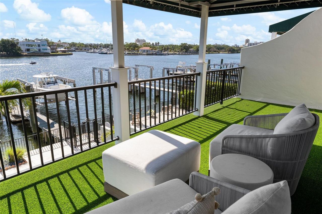 1123 Abbeys Way, Tampa, FL 33602 Photo