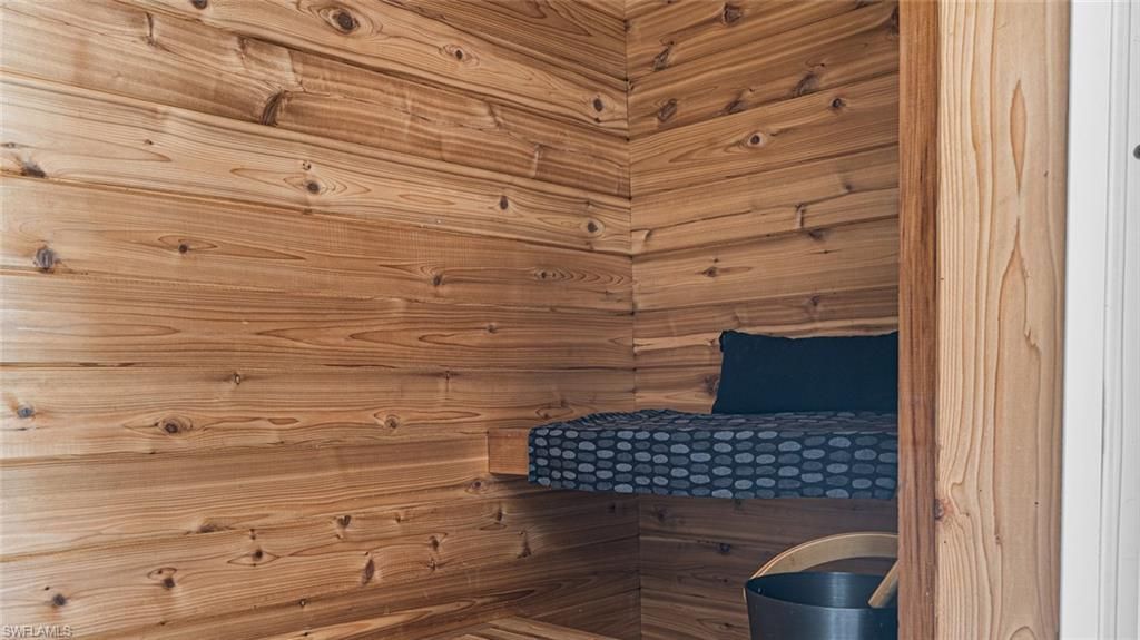 1984 Frederick St , Naples, FL 34112 Photo