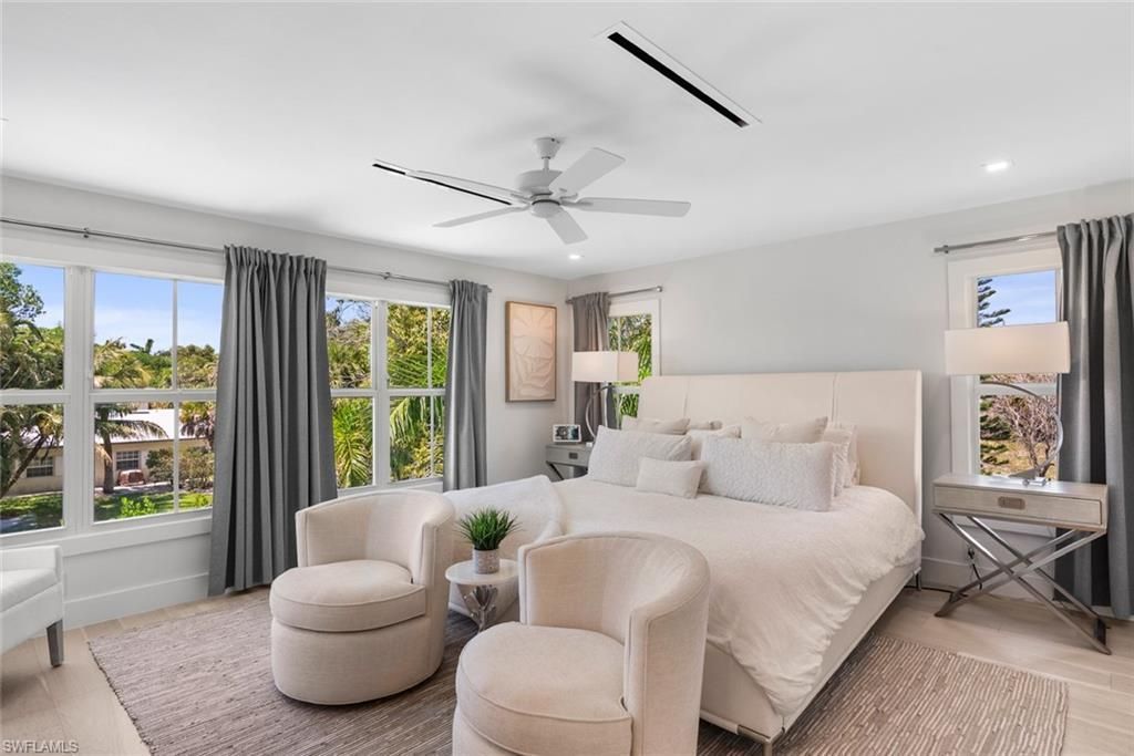 1984 Frederick St , Naples, FL 34112 Photo