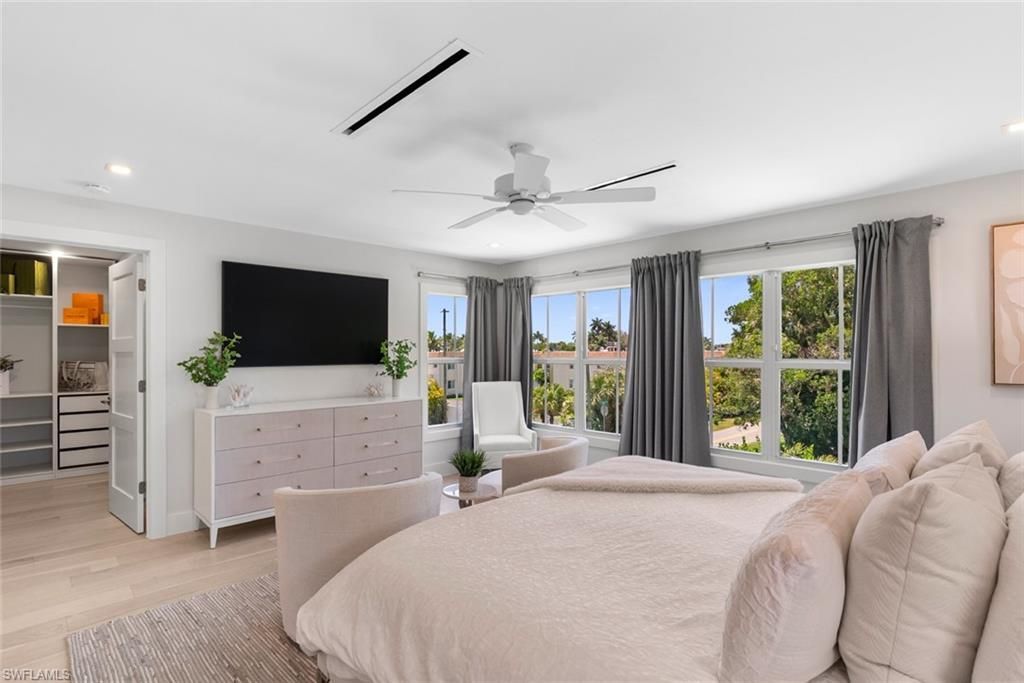 1984 Frederick St , Naples, FL 34112 Photo