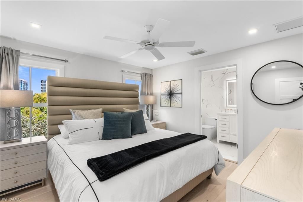 1984 Frederick St , Naples, FL 34112 Photo