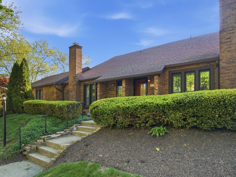 4764 Coach Road, Columbus, OH 43220 Photo 6