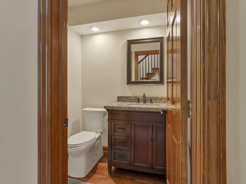 5992 Weathered Oak Court , Westerville, OH 43082 Photo 32