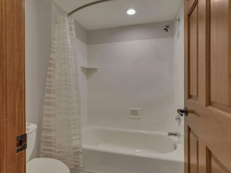 5992 Weathered Oak Court , Westerville, OH 43082 Photo 54