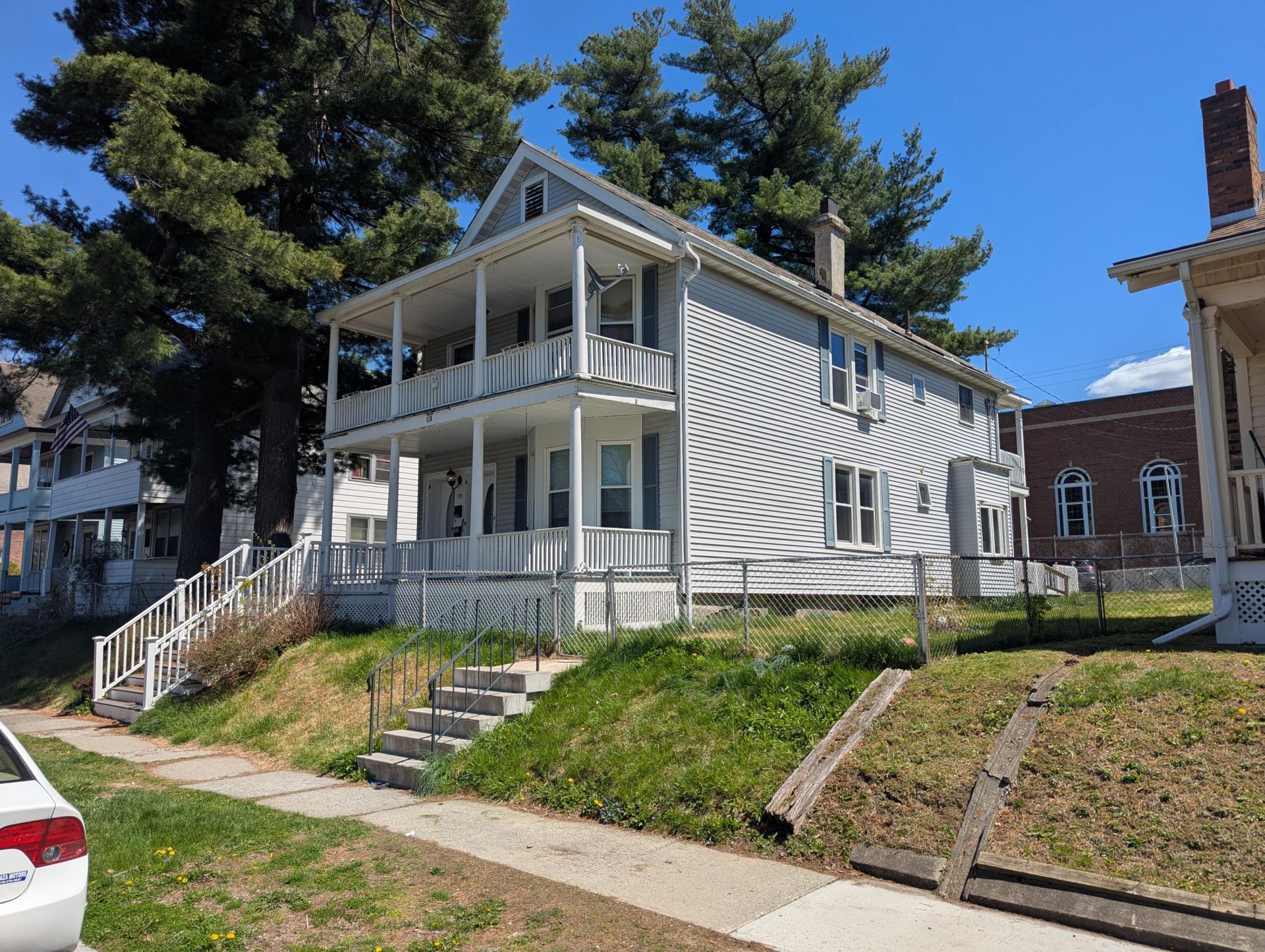 330 7th Avenue, Troy, NY 12182 Main Photo