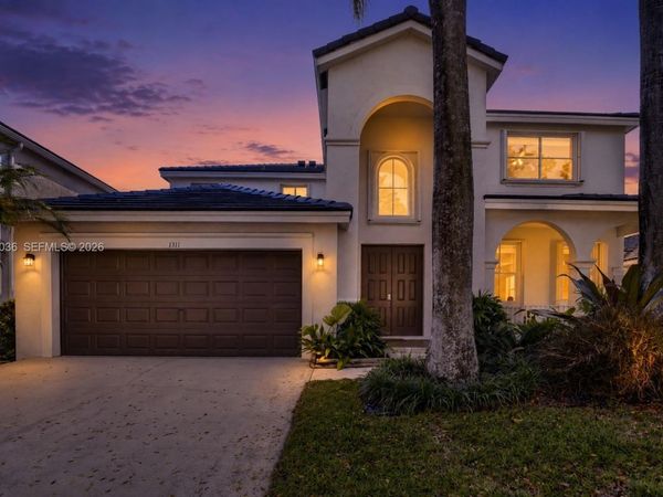 1311 Croton Ct, Weston, FL 33327