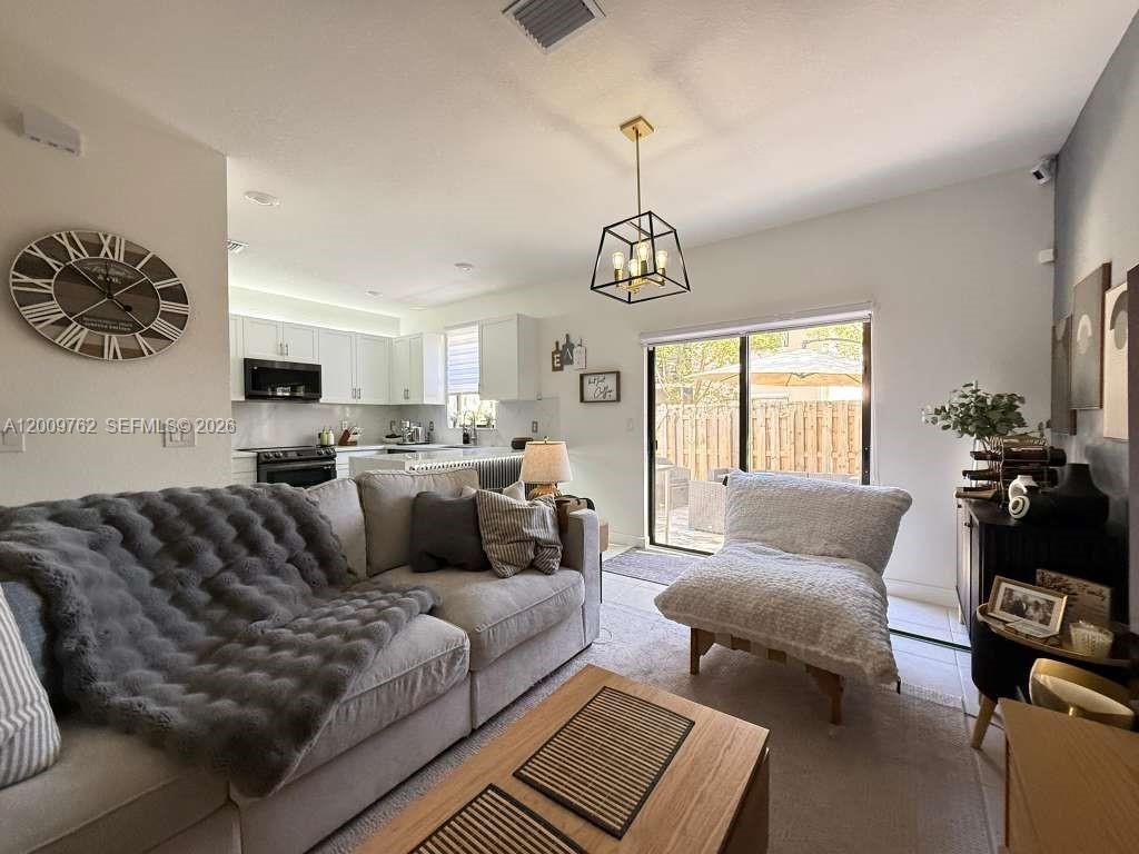 20917 NE 8th Ave, Unit 20917, Miami, FL 33179 Photo