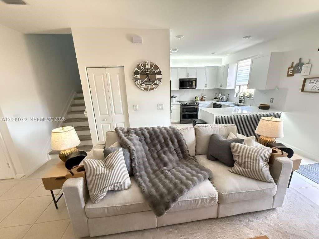 20917 NE 8th Ave, Unit 20917, Miami, FL 33179 Photo