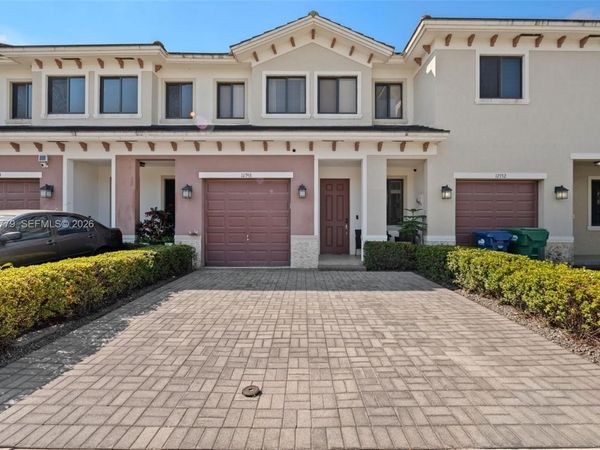12748 SW 131st Ter , Miami, FL 33186