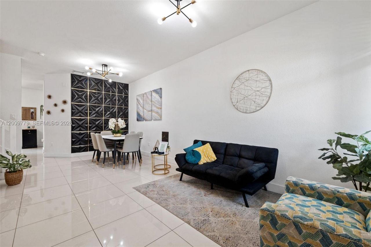 12748 SW 131st Ter , Miami, FL 33186 Photo