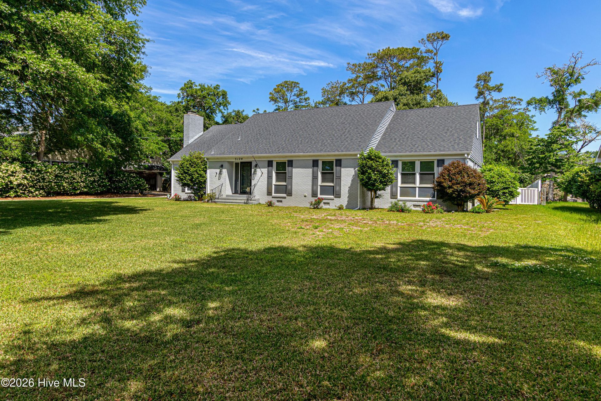 5120 Holly Lane, Morehead City, NC 28557 Main Photo