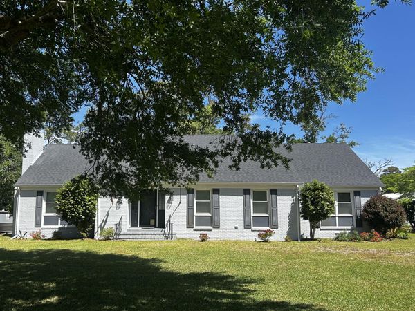 5120 Holly Lane, Morehead City, NC 28557