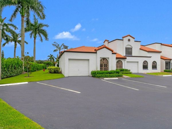 13504 Fountain View Boulevard, Wellington, FL 33414
