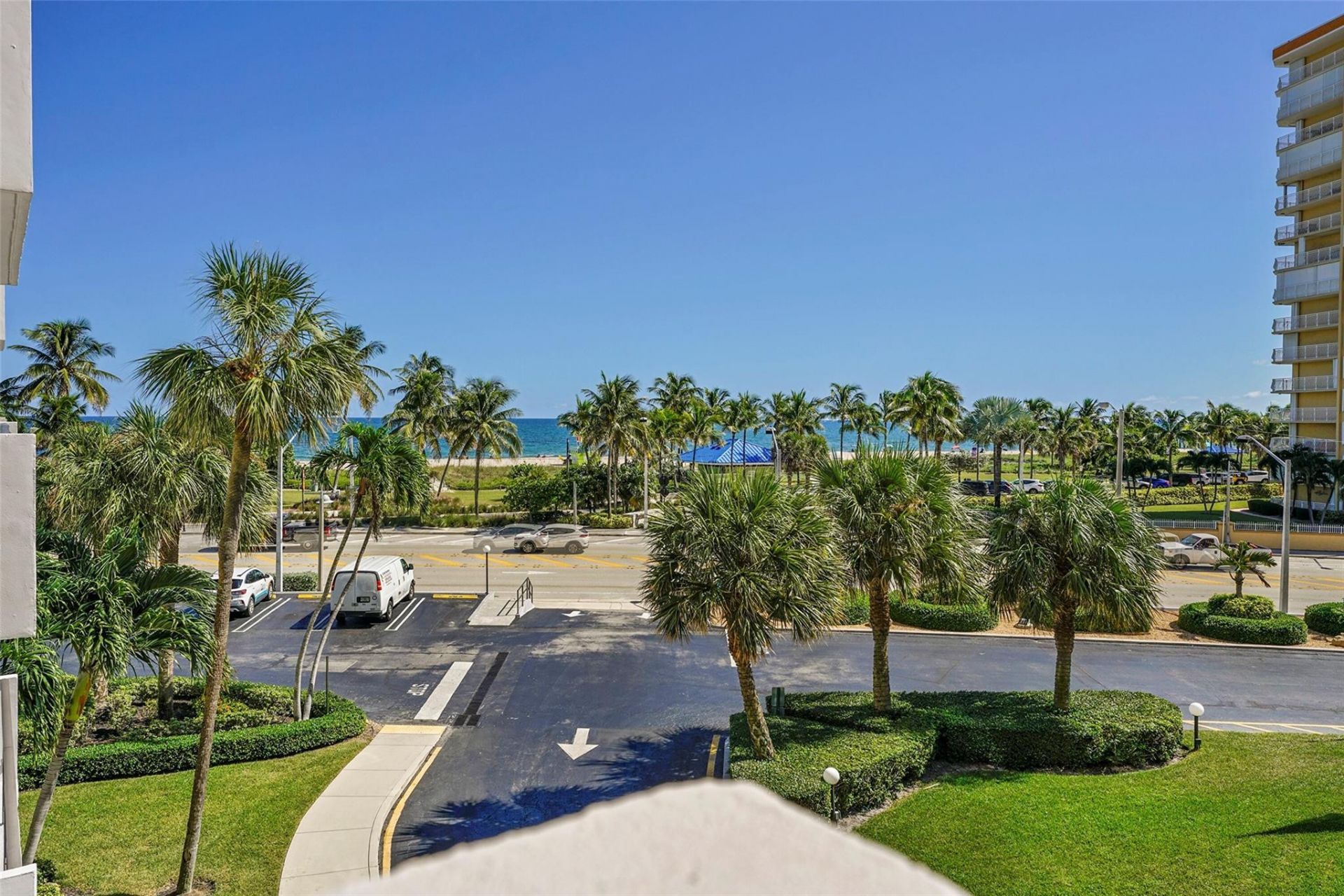 405 N Ocean Boulevard, Unit 306, Pompano Beach, FL 33062 Photo