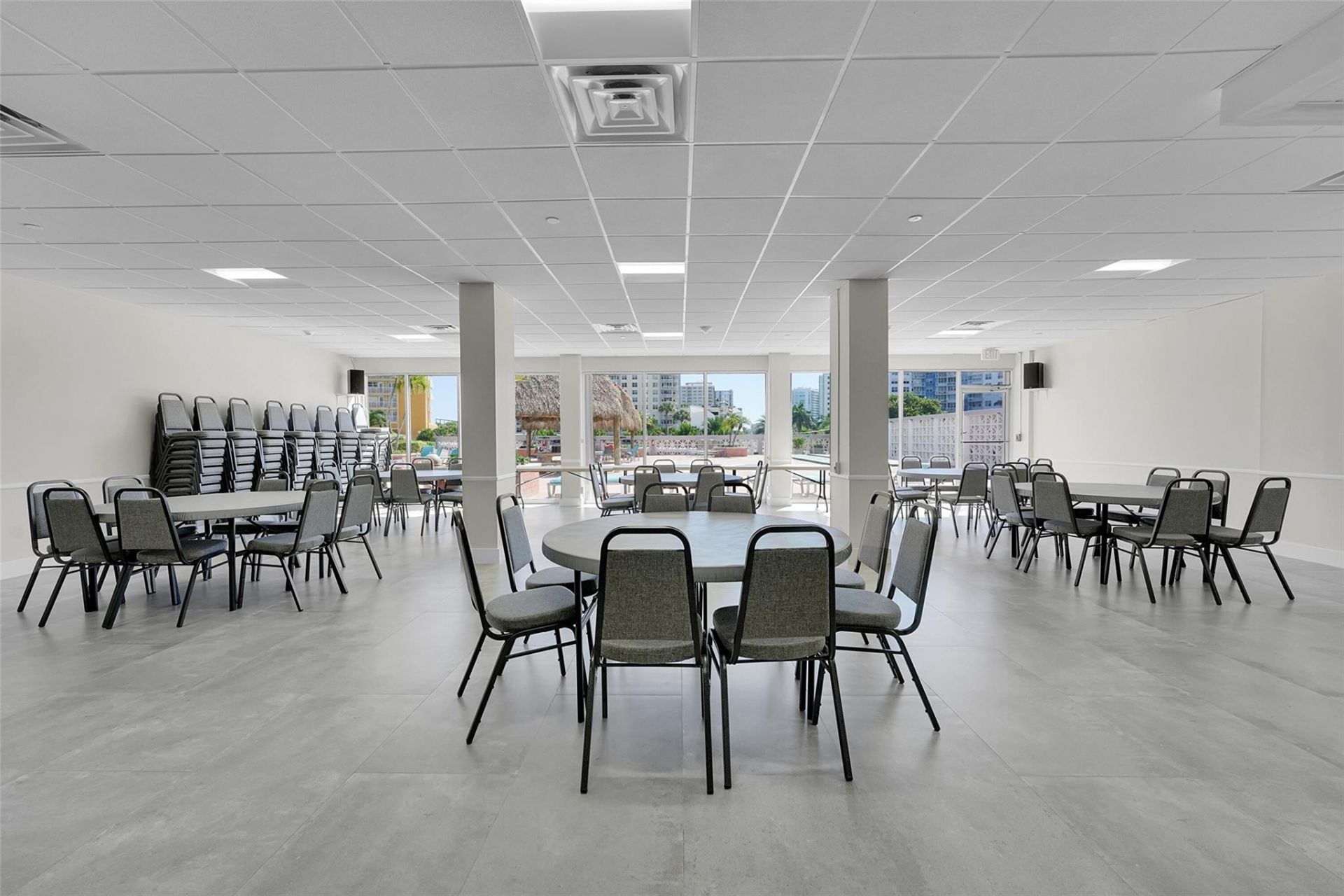 405 N Ocean Boulevard, Unit 306, Pompano Beach, FL 33062 Photo