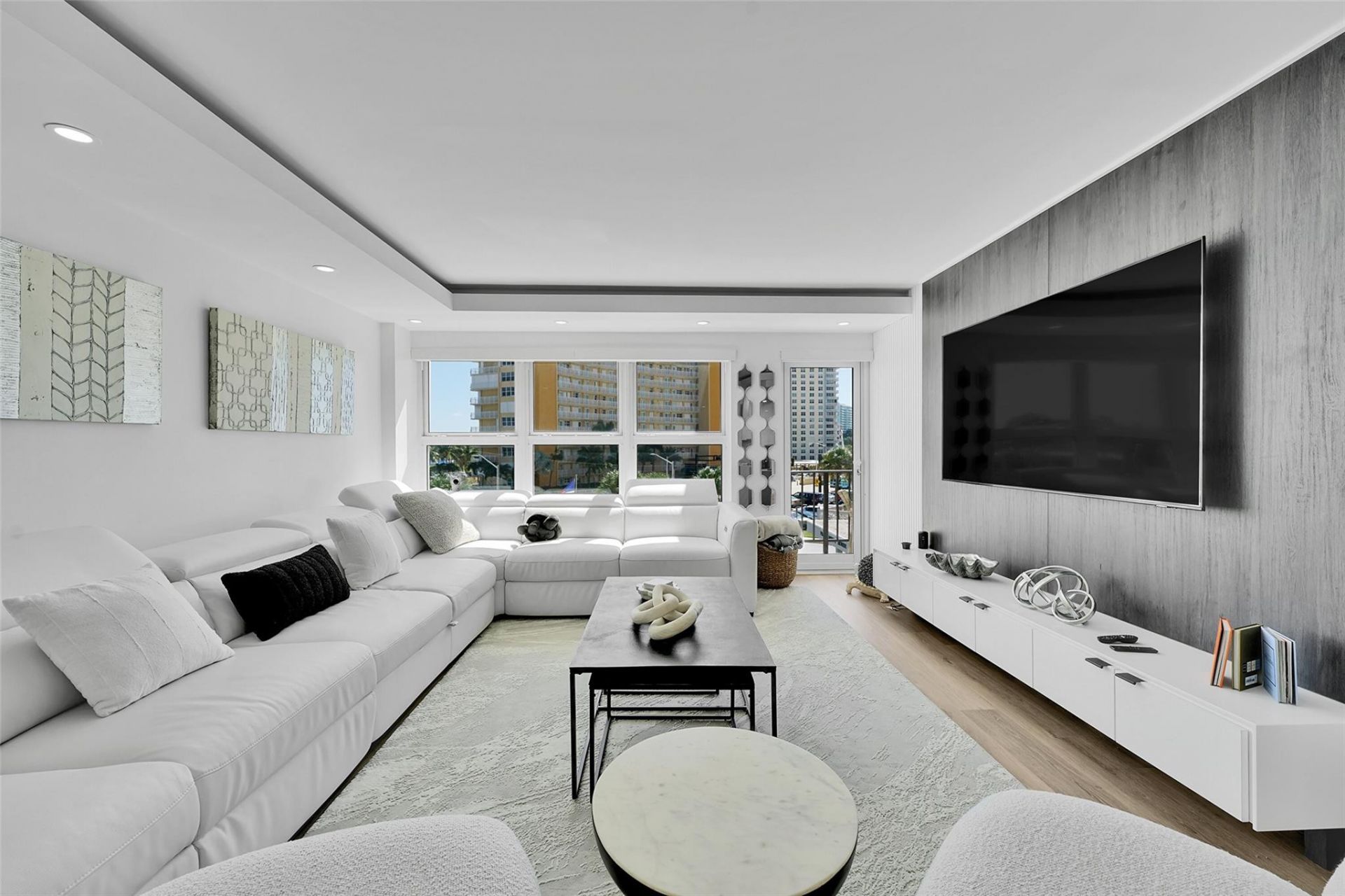 405 N Ocean Boulevard, Unit 306, Pompano Beach, FL 33062 Photo