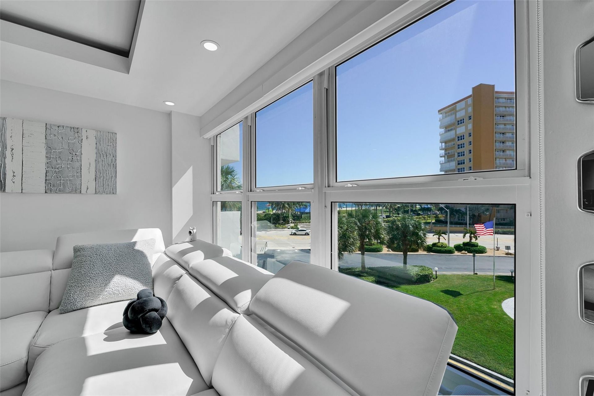 405 N Ocean Boulevard, Unit 306, Pompano Beach, FL 33062 Photo