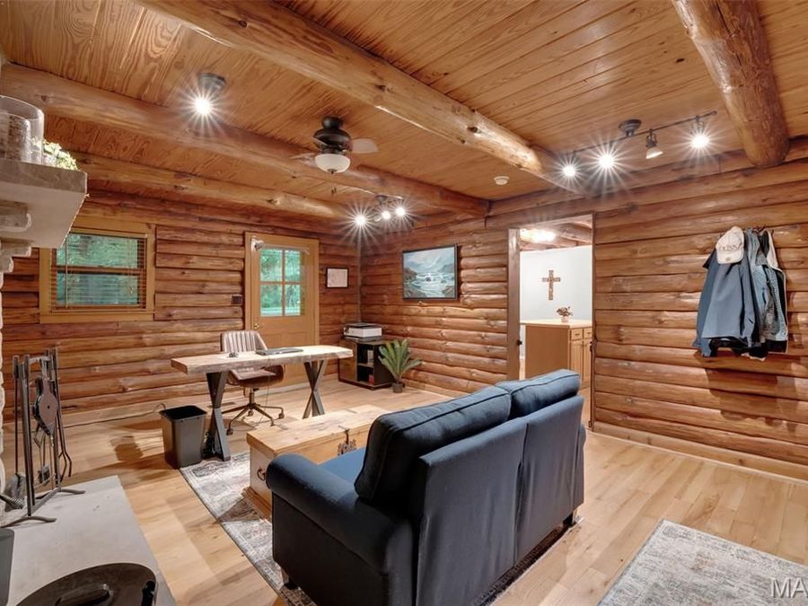 Property Image 25