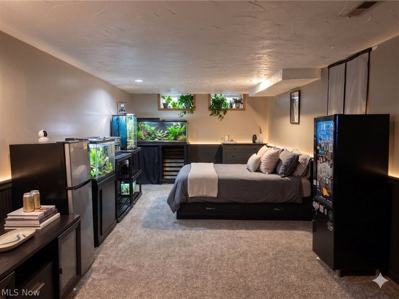 6711 Farnsworth Drive , Parma, OH 44129 Photo 6