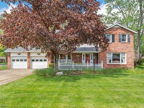 25924 Melibee Drive, Westlake, OH 44145