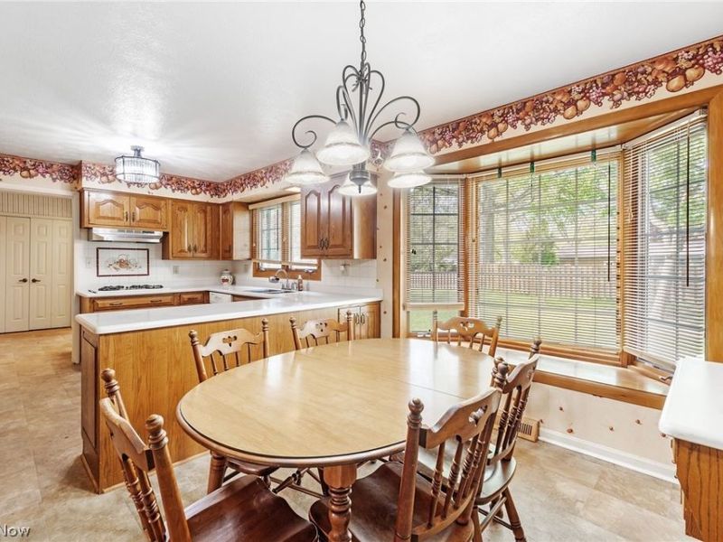 25924 Melibee Drive, Westlake, OH 44145 Photo 12