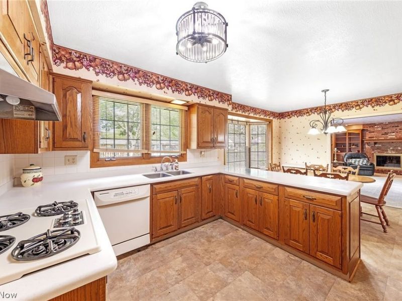 25924 Melibee Drive, Westlake, OH 44145 Photo 8