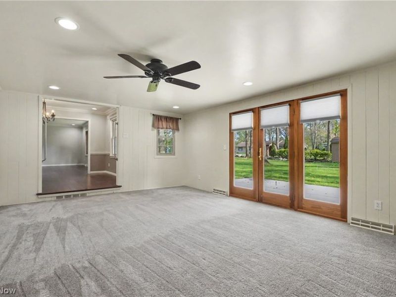 295 Sleepy Hollow Drive, Canfield, OH 44406 Photo 18