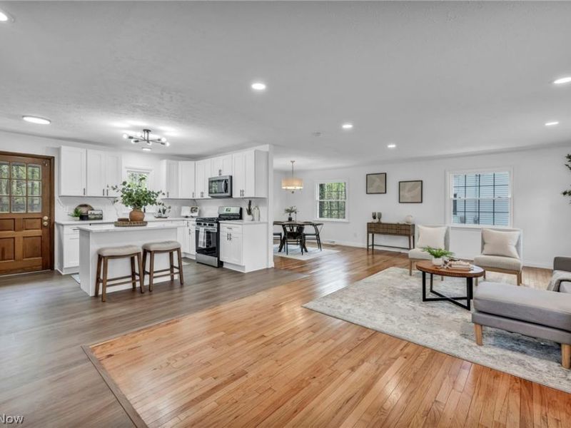 8556 Barbara Drive, Mentor, OH 44060 Photo 4